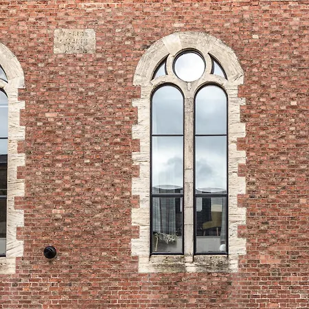 Stylish-Stays The Sanctuary, Stow-On-The-Wold -Luxurious Stylish, Grade II Listed Church Conversion Workspace, Centrally Located Exterior photo